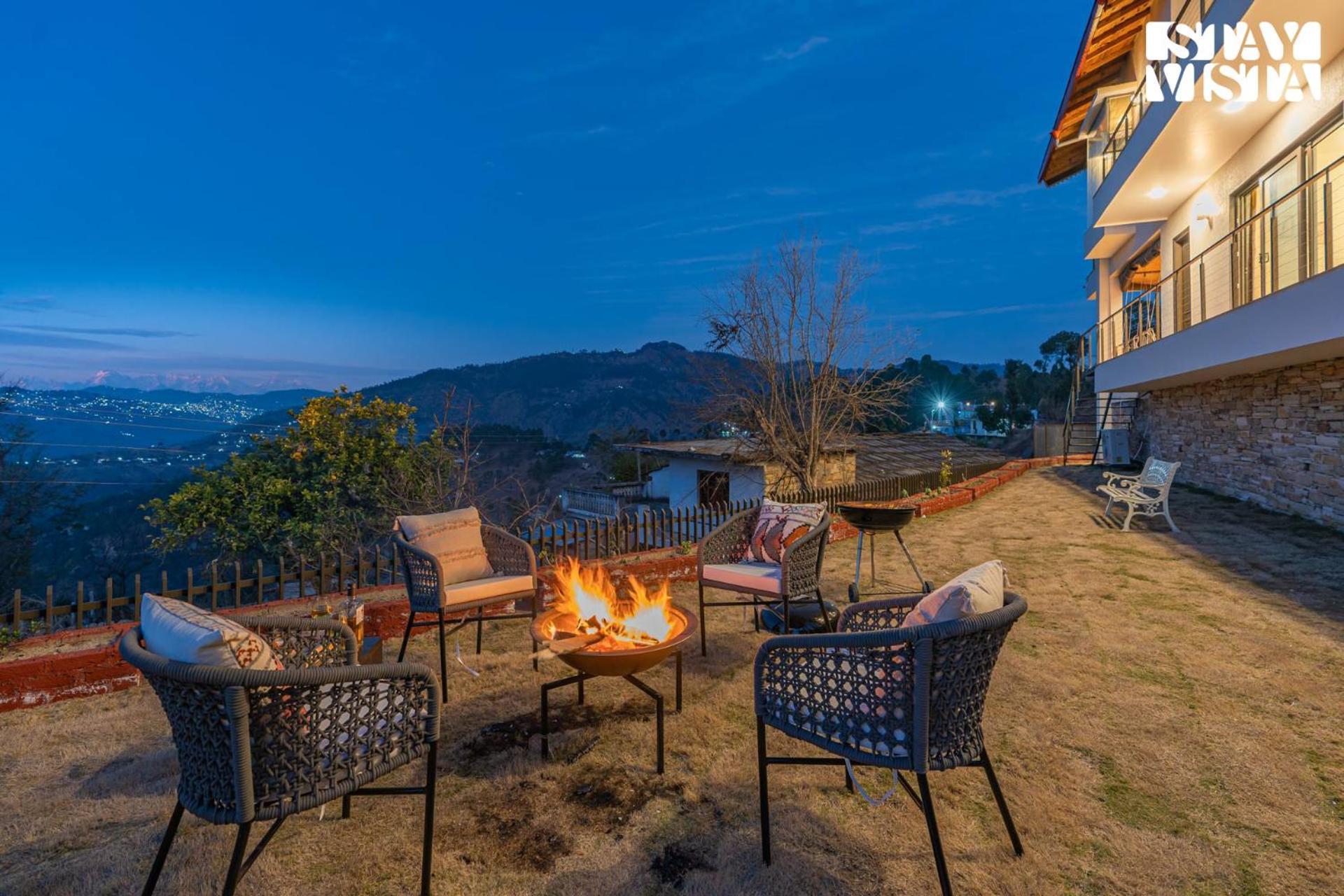Stayvista At Amulyam Villa With Lawn & Bonfire Mukteshwar Exterior photo